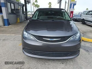 2018 Chrysler Pacifica Touring with VIN 2C4RC1DG1JR148709, listed as a IAAI auction lot 42787000 with 84,531 mi miles and . Bid and sale history available at DreamBid. Image 10.