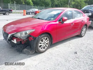 2014 Mazda 3 i Touring z VIN JM1BM1V74E1129708, wystawiony jako IAAI lot #42326641 z przebiegiem 169 773 mil mil oraz . Historia ofert i sprzedaży dostępna na DreamBid. Obrazek 17.