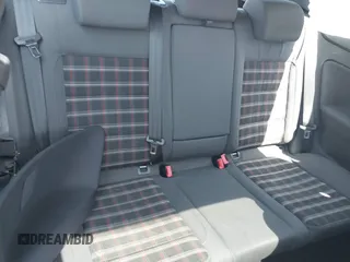 2009 Volkswagen GTI с VIN WVWFD71K39W018428, выставлен на аукционе IAAI как лот 42087828 с пробегом 107 725 миль миль и . История ставок и продаж доступна на DreamBid. Изображение 8.