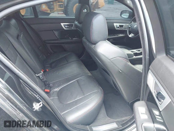 2015 Jaguar XF V6 Portfolio with VIN SAJWJ0FF6F8U75800, listed as a IAAI auction lot 42044449 with 1 mi miles. Bid and sale history available at carsss.com. Image 8.