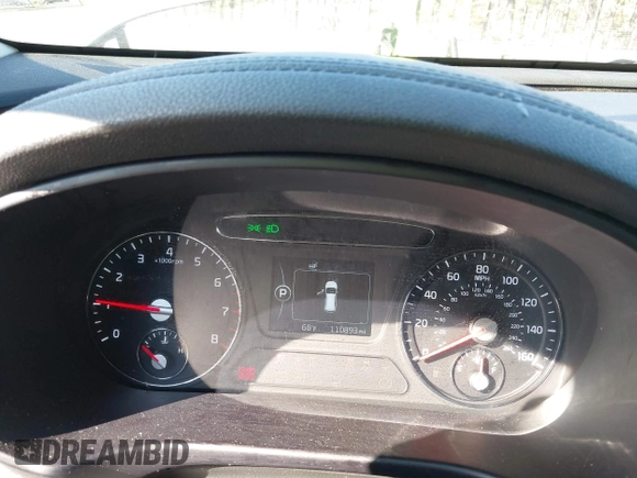 2018 Kia Sorento LX with VIN 5XYPGDA33JG424570, listed as a IAAI auction lot 41485156 with 110,893 mi miles. Bid and sale history available at carsss.com. Image 15.