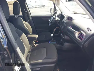 2017 Jeep Renegade Altitude z VIN ZACCJBBH3HPF09594, wystawiony jako IAAI lot #41594122 z przebiegiem 63 309 mil mil oraz . Historia ofert i sprzedaży dostępna na DreamBid. Obrazek 5.