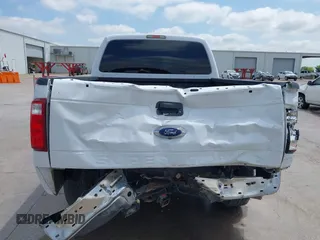 2015 Ford F-250 Lariat с VIN 1FT7W2BT8FED53484, выставлен на аукционе IAAI как лот 42205827 с пробегом 260 598 миль миль и . История ставок и продаж доступна на DreamBid. Изображение 6.