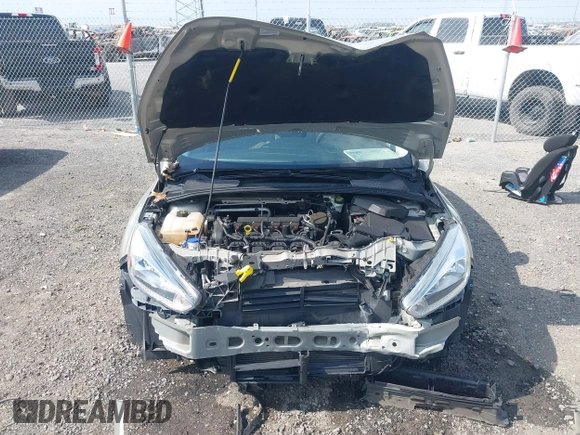 2015 Ford Focus SE с VIN 1FADP3F26FL209022, выставлен на аукционе IAAI как лот 42070713 с пробегом 31 908 миль миль и . История ставок и продаж доступна на DreamBid. Изображение 10.