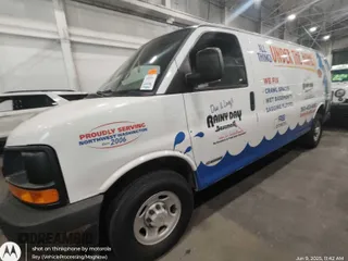 2004 Chevrolet Express Cargo with VIN 1GCHG39U141194530, listed as a IAAI auction lot 42641569 with 271,279 mi miles and . Bid and sale history available at DreamBid. Image 21.