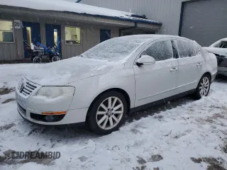 2010 Volkswagen Passat Komfort z VIN WVWJK7AN8AE097020, wystawiony jako Copart lot #87251554 z przebiegiem Nie podano mil oraz Czysty tytuł • Clean title. Historia ofert i sprzedaży dostępna na DreamBid. Obrazek 1.