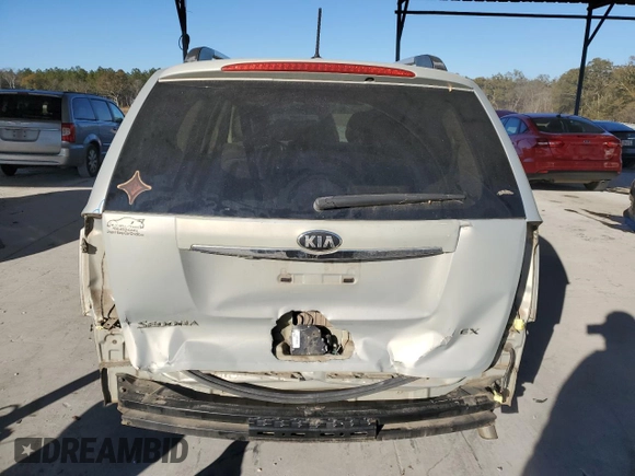 2014 Kia Sedona EX with VIN KNDMH4C71E6550046, listed as a Copart auction lot 84015154 with 170,568 mi miles and Salvage Title. Bid and sale history available at carsss.com. Image 6.