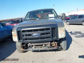 2004 Ford Super Duty F-250 XL with VIN 1FTNW21P74EA03546, listed as a IAAI auction lot 41745748 with 311,633 mi miles. Bid and sale history available at carsss.com. Image 12.