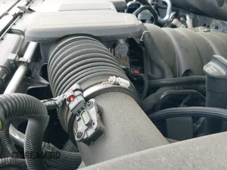 2024 Chevrolet Suburban LS with VIN 1GNSKBKD7RR153232, listed as a IAAI auction lot 42070157 with 10,053 mi miles and . Bid and sale history available at DreamBid. Image 19.