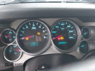 2007 Chevrolet Silverado 1500 LT w/1LT with VIN 2GCEC19J771665197, listed as a IAAI auction lot 41725768 with 122,855 mi miles. Bid and sale history available at carsss.com. Image 7.