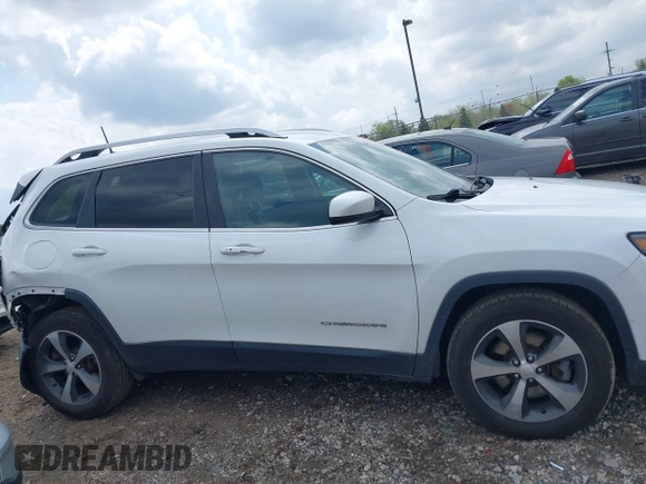 2019 Jeep Cherokee Limited with VIN 1C4PJMDN9KD180308, listed as a IAAI auction lot 42178830 with 164,453 mi miles and . Bid and sale history available at DreamBid. Image 13.