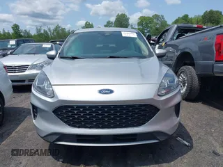 2020 Ford Escape SE z VIN 1FMCU9G67LUA85265, wystawiony jako IAAI lot #42389104 z przebiegiem 66 608 mil mil oraz . Historia ofert i sprzedaży dostępna na DreamBid. Obrazek 12.