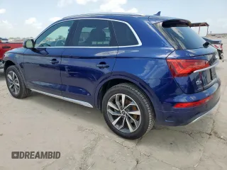 2021 Audi Q5 Premium with VIN WA1AAAFY0M2050924, listed as a Copart auction lot 61197765 with 29,723 mi miles and Salvage title. Bid and sale history available at DreamBid. Image 2.