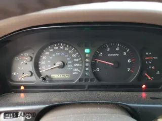 2001 Toyota Land Cruiser with VIN JTEHT05J912005517, listed as a Copart auction lot 50911195 with 273,929 mi miles and Salvage Title. Bid and sale history available at carsss.com. Image 9.