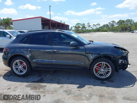 2018 Porsche Macan with VIN WP1AA2A53JLB00969, listed as a IAAI auction lot 42123476 with 46,765 mi miles and . Bid and sale history available at DreamBid. Image 14.