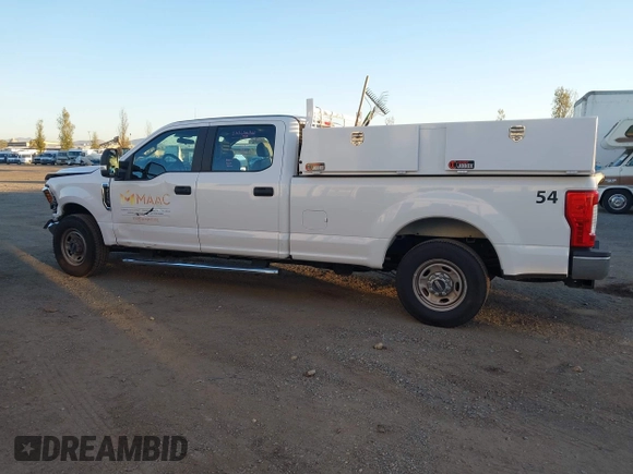 2019 Ford Super Duty F-250 SRW XL with VIN 1FT7W2A69KED53077, listed as a IAAI auction lot 40785535 with 47,928 mi miles. Bid and sale history available at carsss.com. Image 14.