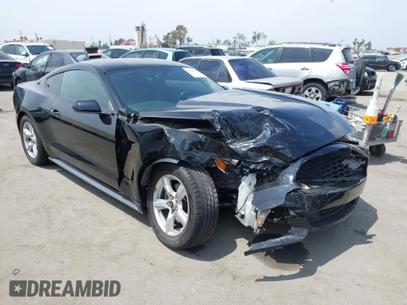 2017 Ford Mustang V6 z VIN 1FA6P8AM9H5353976, wystawiony jako IAAI lot #42359163 z przebiegiem 49 757 mil mil oraz . Historia ofert i sprzedaży dostępna na DreamBid. Obrazek 1.