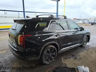 2023 Hyundai Palisade XRT with VIN KM8R34GE3PU591933, listed as a Copart auction lot 45448515 with 9,211 mi miles and Clean Title. Bid and sale history available at carsss.com. Image 3.