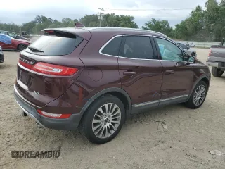 2017 Lincoln MKC Reserve с VIN 5LMCJ3C92HUL04966, выставлен на аукционе Copart как лот 57449045 с пробегом 89 924 миль миль и Списание • Salvage title. История ставок и продаж доступна на DreamBid. Изображение 3.