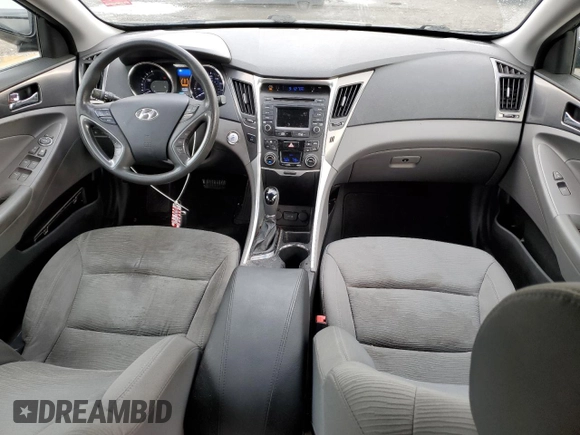 2015 Hyundai Sonata Hybrid Limited with VIN KMHEC4A43FA120881, listed as a Copart auction lot 73848763 with 117,967 mi miles. Bid and sale history available at carsss.com. Image 8.