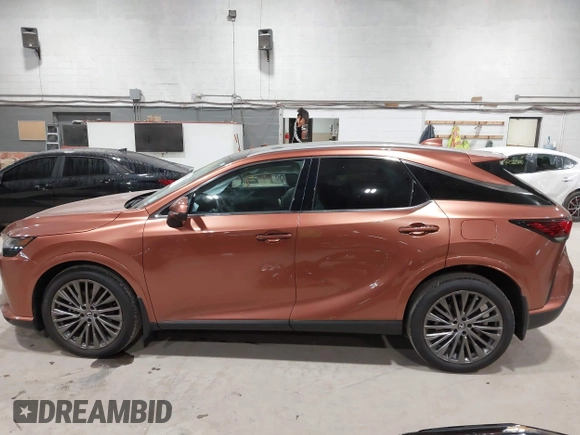 2024 Lexus RX 350 with VIN 2T2BAMCA8RC067896, listed as a IAAI auction lot 42329287 with 15,301 mi miles and . Bid and sale history available at DreamBid. Image 14.