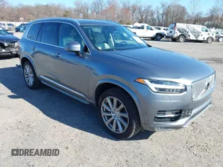 2016 Volvo XC90 T6 Inscription with VIN YV4A22PL4G1059807, listed as a IAAI auction lot 41863367 with 80,582 mi miles. Bid and sale history available at carsss.com. Image 1.