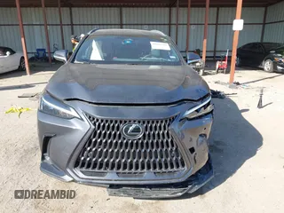 2024 Lexus NX 350h Premium z VIN 2T2GKCEZ4RC023717, wystawiony jako IAAI lot #41667789 z przebiegiem Nie podano mil oraz . Historia ofert i sprzedaży dostępna na DreamBid. Obrazek 12.