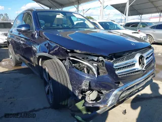 2019 Mercedes-Benz GLC with VIN WDC0G5EB0KF495135, listed as a IAAI auction lot 41755042 with 94,370 mi miles. Bid and sale history available at carsss.com. Image 1.