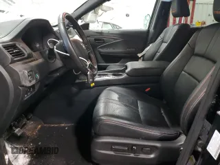 2024 Honda Passport TrailSport z VIN 5FNYF8H67RB000522, wystawiony jako Copart lot #45747505 z przebiegiem 28 103 mil mil oraz Szkoda całkowita • Salvage title. Historia ofert i sprzedaży dostępna na DreamBid. Obrazek 7.