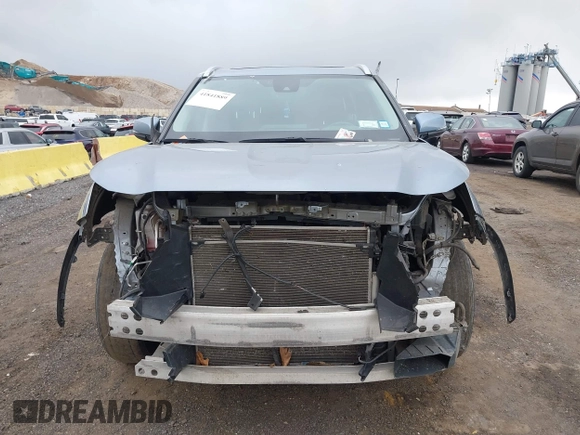 2022 Toyota Highlander XLE with VIN 5TDHZRBH6NS193727, listed as a IAAI auction lot 41841889 with 60,830 mi miles and . Bid and sale history available at DreamBid. Image 12.