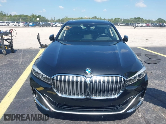 2022 BMW 7 Series 740i with VIN WBA7T2C02NCH73426, listed as a IAAI auction lot 42641007 with 49,300 mi miles and . Bid and sale history available at DreamBid. Image 13.
