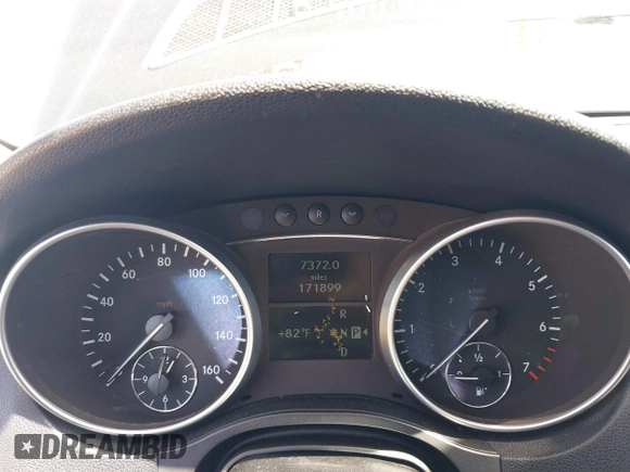 2007 Mercedes-Benz M 350 with VIN 4JGBB86E87A270341, listed as a IAAI auction lot 42148000 with 171,899 mi miles and . Bid and sale history available at DreamBid. Image 7.