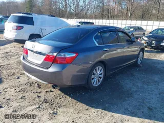 2015 Honda Accord Sedan EX-L with VIN 1HGCR2F83FA017990, listed as a IAAI auction lot 41814418 with 140,887 mi miles. Bid and sale history available at carsss.com. Image 4.