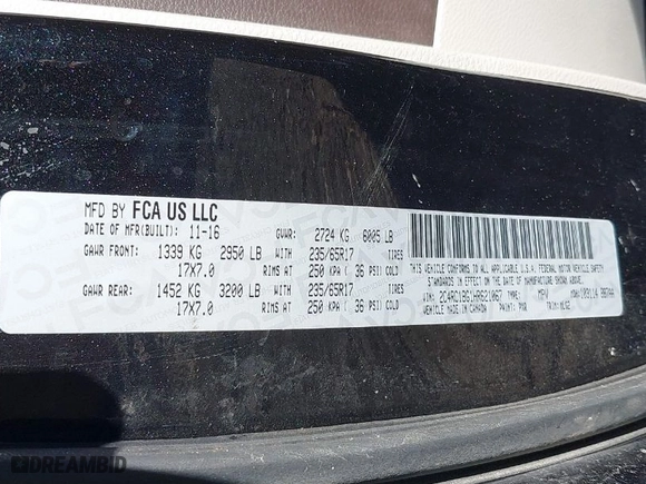 2017 Chrysler Pacifica Touring-L with VIN 2C4RC1BG1HR621067, listed as a IAAI auction lot 39625364 with NaN miles. Bid and sale history available at carsss.com. Image 9.