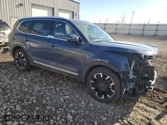 2023 Kia Telluride SX Prestige X-Line with VIN 5XYP5DGC9PG341456, listed as a Copart auction lot 43687805 with 16,921 mi miles and Salvage title. Bid and sale history available at DreamBid. Image 4.