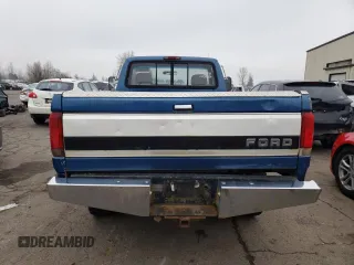 1994 Ford F-250 with VIN 2FTHF26G1RCA35041, listed as a Copart auction lot 88200075 with 107,025 mi miles and Clean Title. Bid and sale history available at carsss.com. Image 6.