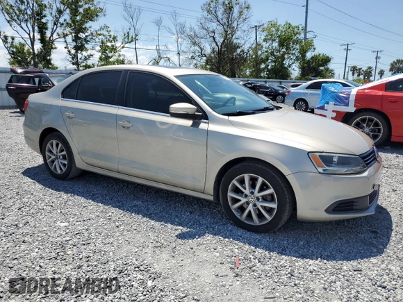 2013 Volkswagen Jetta SE z VIN 3VWDX7AJXDM235339, wystawiony jako Copart lot #52751345 z przebiegiem 143 478 mil mil oraz Szkoda całkowita • Salvage title. Historia ofert i sprzedaży dostępna na DreamBid. Obrazek 4.