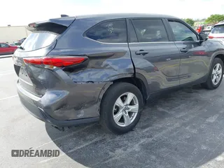 2023 Toyota Highlander L z VIN 5TDKDRAH7PS509046, wystawiony jako IAAI lot #41572986 z przebiegiem 50 039 mil mil oraz . Historia ofert i sprzedaży dostępna na DreamBid. Obrazek 6.