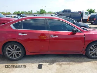 2018 Nissan Altima SR with VIN 1N4AL3AP9JC195613, listed as a IAAI auction lot 42131986 with 83,256 mi miles and . Bid and sale history available at carsss.com. Image 13.