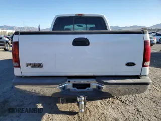 2002 Ford F-250 XL with VIN 1FTNW20F22ED02464, listed as a Copart auction lot 55028785 with Not provided miles and Salvage title. Bid and sale history available at DreamBid. Image 6.