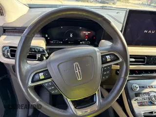 2021 Lincoln Nautilus Reserve with VIN 2LMPJ6K97MBL11486, listed as a IAAI auction lot 42841736 with 64,945 mi miles and . Bid and sale history available at DreamBid. Image 18.