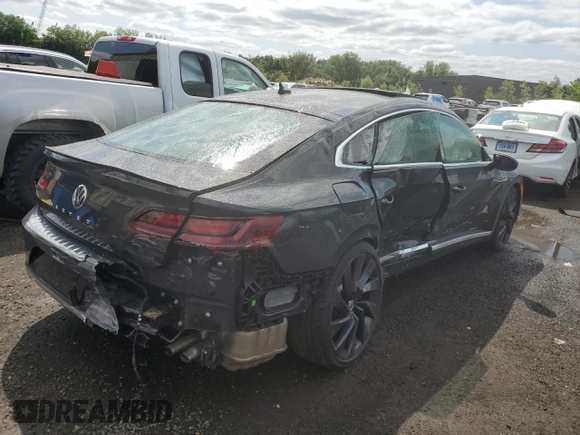 2020 Volkswagen Arteon SE R-Line with VIN WVWSR7ANXLE012939, listed as a Copart auction lot 68268484 with 31,006 mi miles and Salvage title. Bid and sale history available at DreamBid. Image 3.