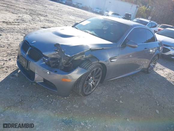 2011 BMW M3 with VIN WBSDX9C57BE584727, listed as a IAAI auction lot 40921043 with 148,068 mi miles. Bid and sale history available at carsss.com. Image 2.