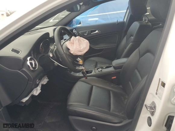 2018 Mercedes-Benz GLA with VIN WDCTG4GB4JJ487801, listed as a Copart auction lot 48733235 with 75,468 mi miles and Salvage Title. Bid and sale history available at carsss.com. Image 7.