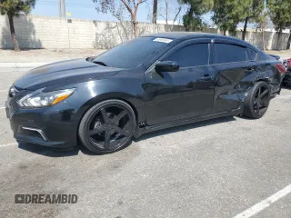 2017 Nissan Altima SV z VIN 1N4AL3AP4HC187803, wystawiony jako Copart lot #65965905 z przebiegiem 75 044 mil mil oraz Szkoda całkowita • Salvage title. Historia ofert i sprzedaży dostępna na DreamBid. Obrazek 1.