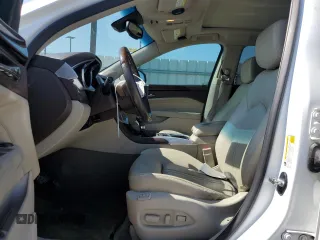 2011 Cadillac SRX Performance Collection with VIN 3GYFNBEY3BS643194, listed as a Copart auction lot 68811754 with 17,594 mi miles and Salvage Title. Bid and sale history available at carsss.com. Image 7.