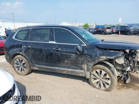 2021 Kia Telluride S with VIN 5XYP6DHC5MG173337, listed as a IAAI auction lot 42414885 with Not provided miles and . Bid and sale history available at DreamBid. Image 13.