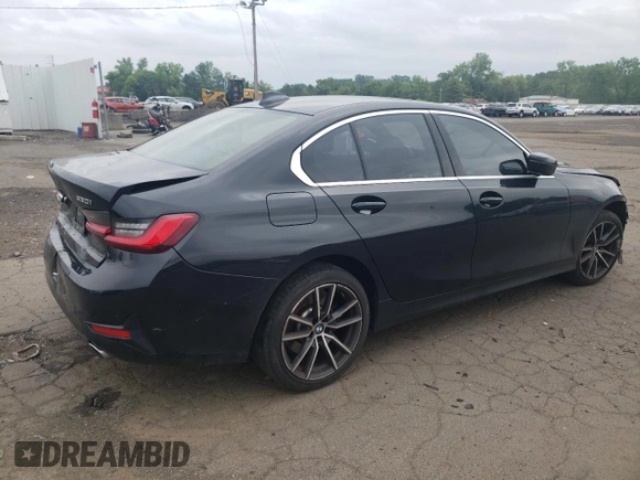 2019 BMW 3 Series 330i xDrive with VIN WBA5R7C52KAJ85867, listed as a Copart auction lot 60107965 with 68,464 mi miles and Salvage title. Bid and sale history available at DreamBid. Image 3.