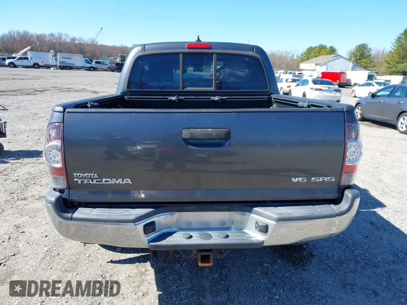 2015 Toyota Tacoma with VIN 3TMLU4EN0FM194841, listed as a IAAI auction lot 41860349 with 200,005 mi miles and . Bid and sale history available at DreamBid. Image 17.