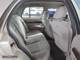2006 Mercury Grand Marquis GS with VIN 2MEFM74VX6X638763, listed as a IAAI auction lot 41735612 with 123,914 mi miles. Bid and sale history available at carsss.com. Image 8.